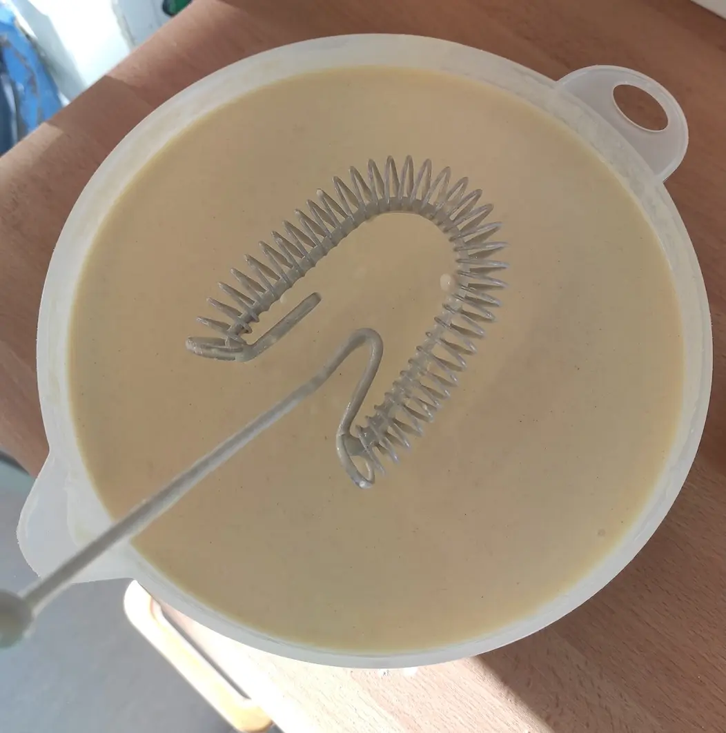 Un ustensile anti-grumeaux